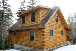 Log Cabin on Salt Water Cove