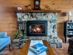 Wildlife Waterfront Log Cabin