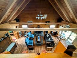 Wildlife Waterfront Log Cabin
