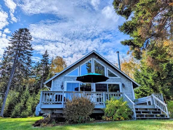 Seashells Oceanfront Cottage