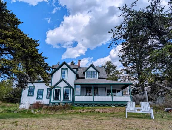 DB Family Cottages