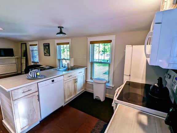 Acadia Park Suite 2