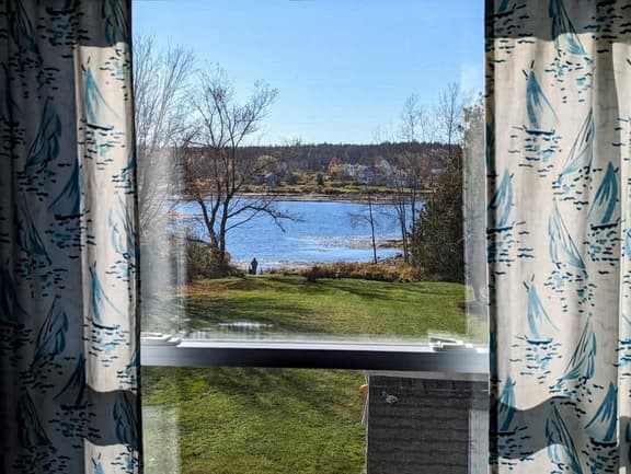 Watering Cove Beachfront Cottage