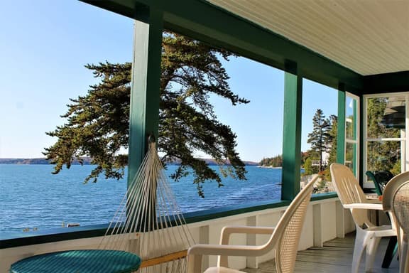 DB Family Cottages