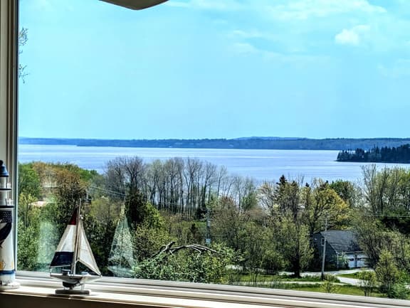 Bayside Waterview Cottage